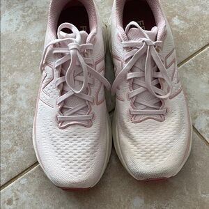 New Balance Women's Light Pink Athletic Shoes EVOZ worn once